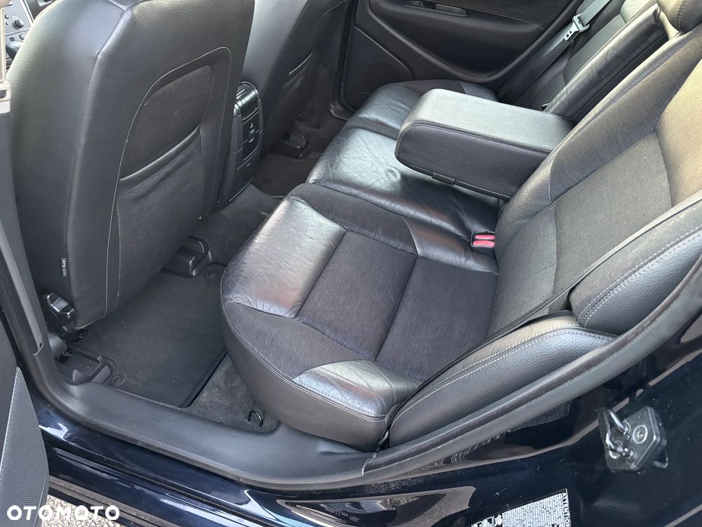 Volvo V70 2.4 Momentum - 27