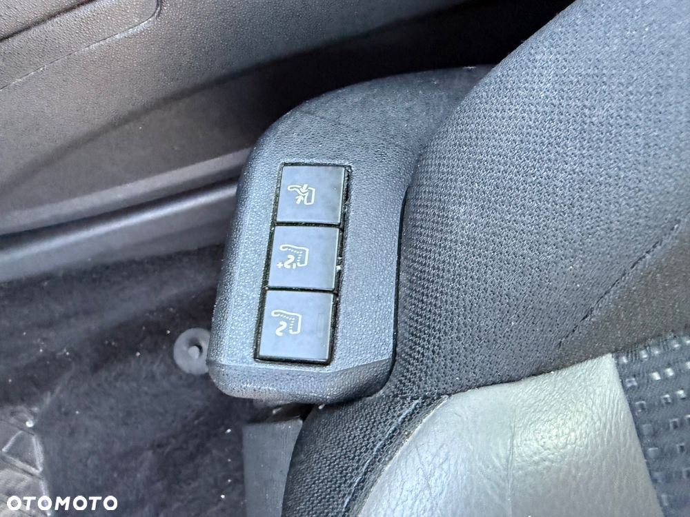 Citroën C4 Picasso PureTech 130 Stop&Start EAT6 SELECTION - 12