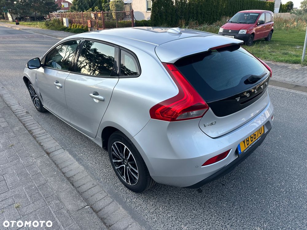 Volvo V40 - 5