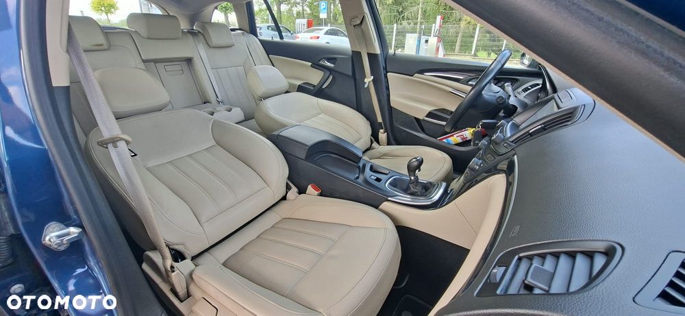 Opel Insignia 1.6 T Cosmo S&S - 20