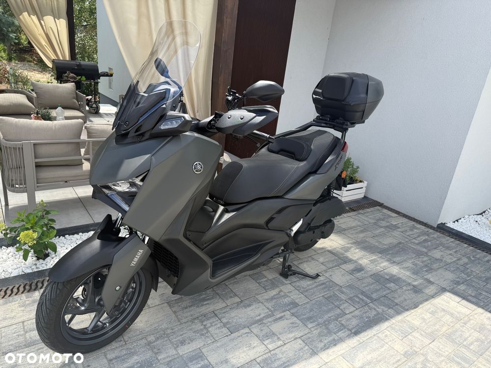 Yamaha X-max - 1