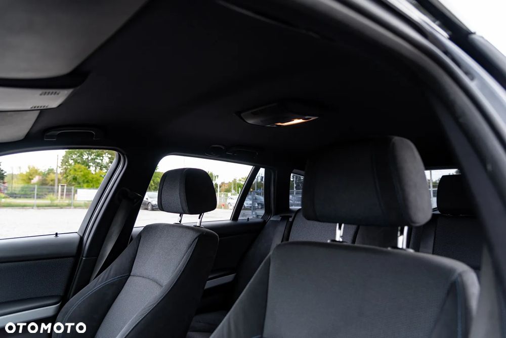 BMW Seria 3 - 28
