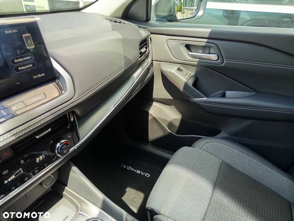 Nissan Qashqai 1.3 DIG-T MHEV N-Connecta - 9