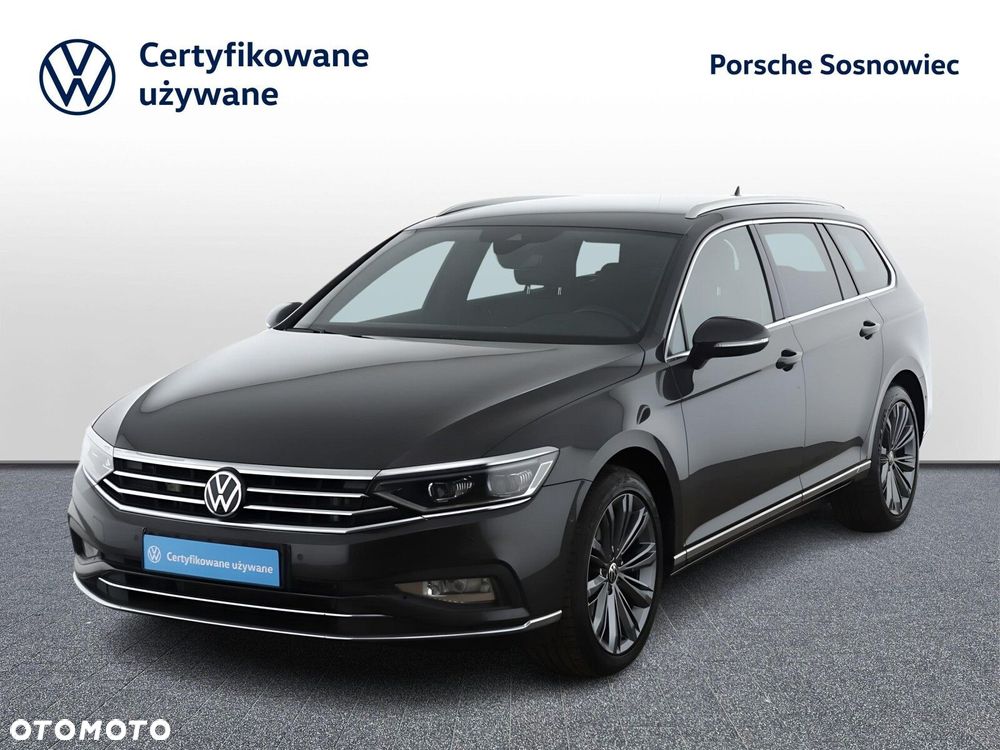 Volkswagen Passat - 1