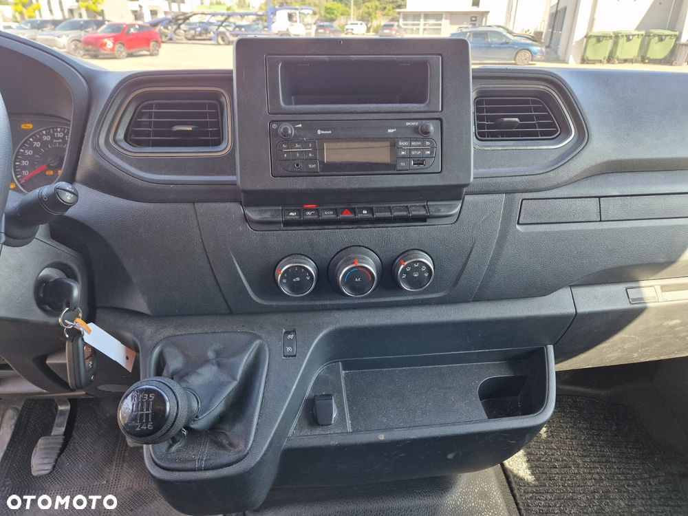 Renault Master - 16