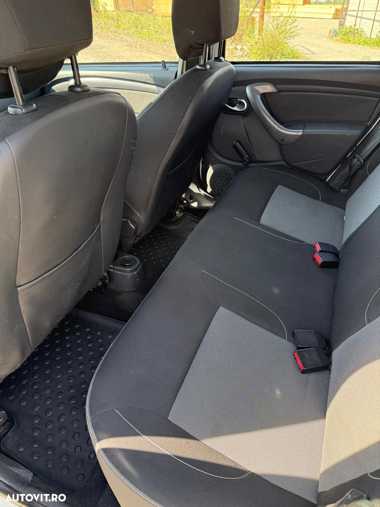 Dacia Duster dCi 110 4WD Comfort - 8