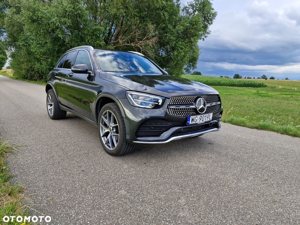 Mercedes-Benz GLC - 1