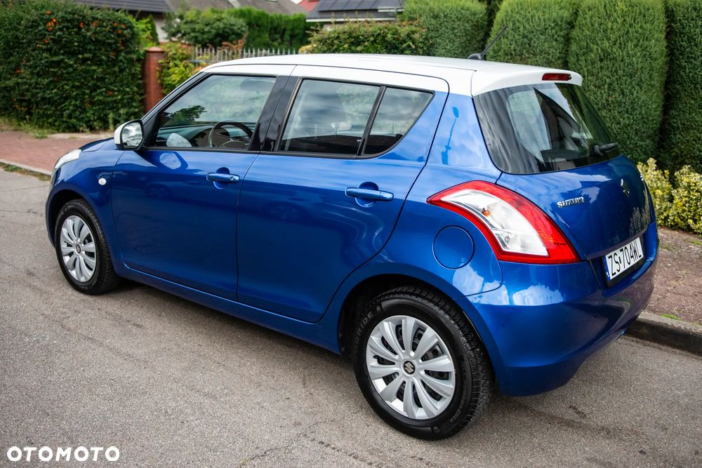 Suzuki Swift 1.2 Club - 12