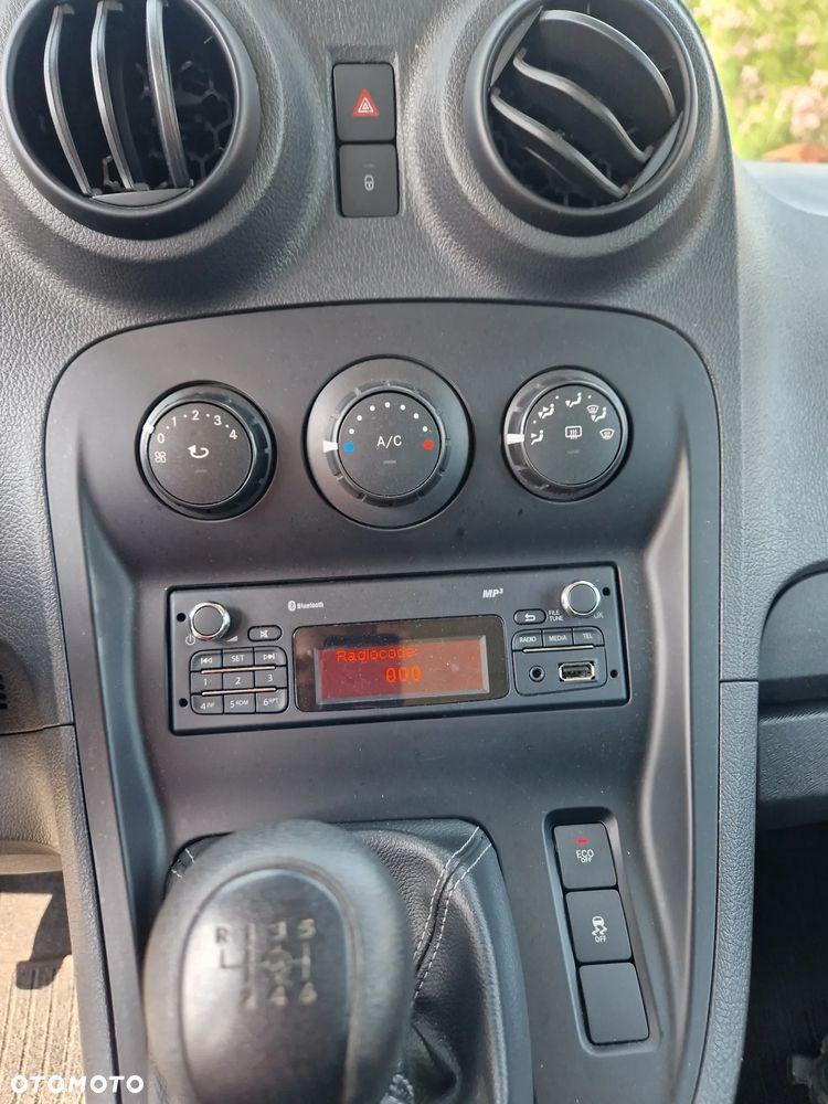 Mercedes-Benz Citan - 12