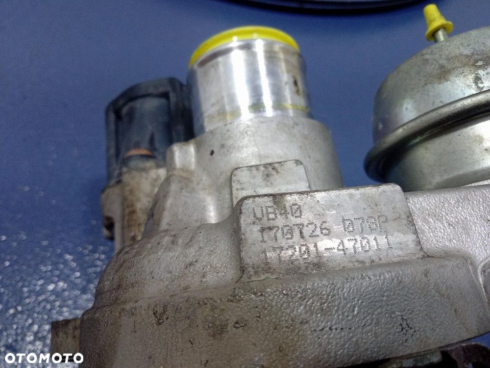 TOYOTA C-HR I 1.2T 116KM TURBO-SPRĘŻARKA 17201-47011 8NR-FTS - 8