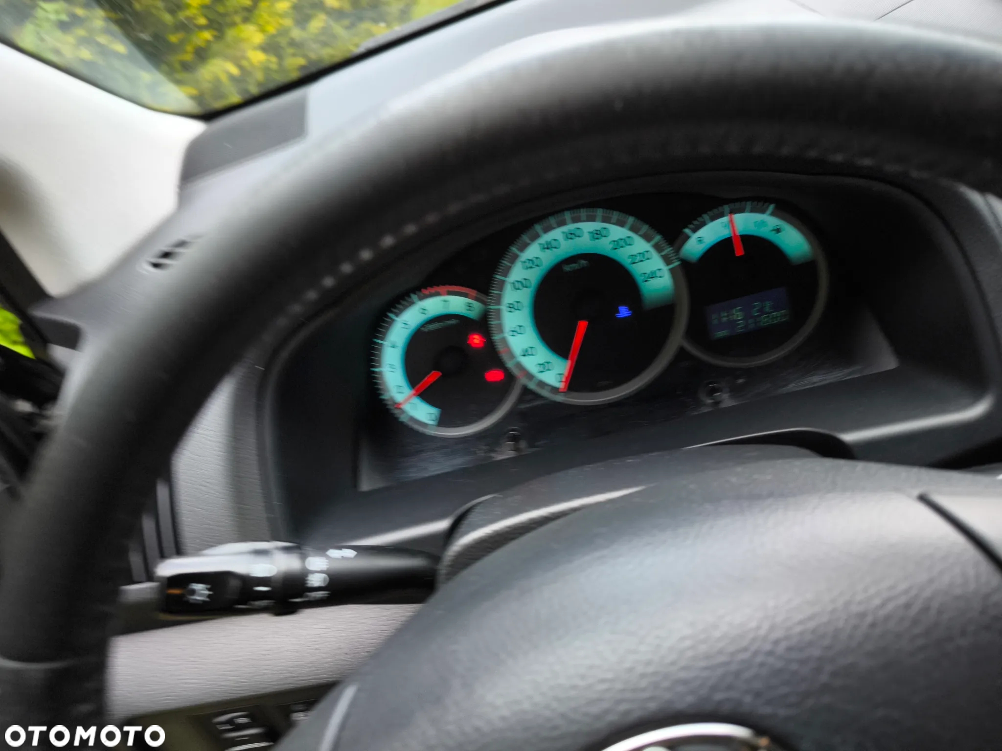 Toyota Corolla Verso 1.8 Sol 7os - 25