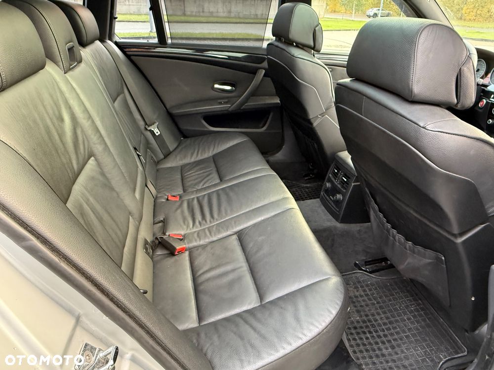 BMW Seria 5 - 22