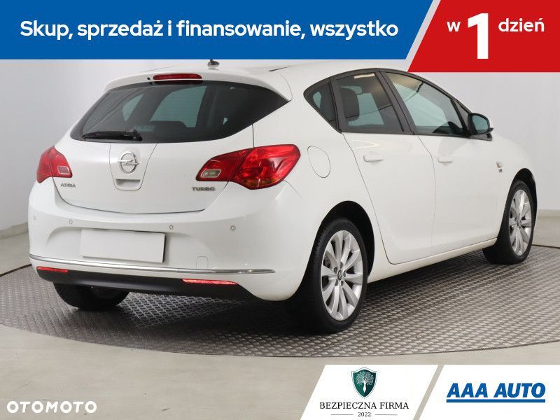 Opel Astra - 6