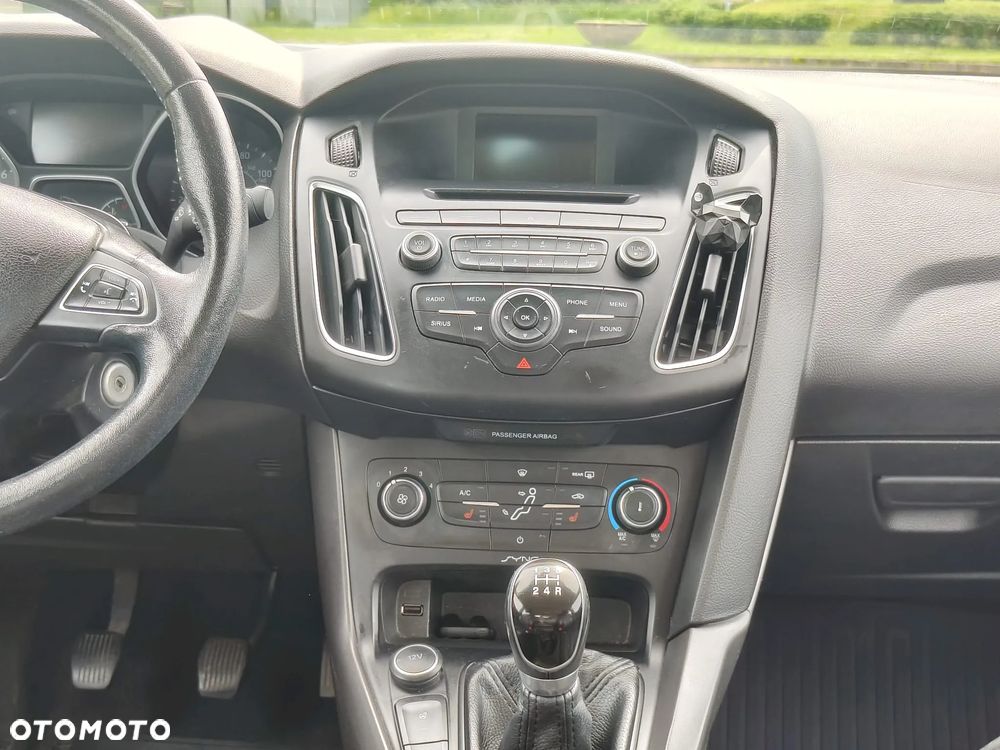 Ford Focus - 20