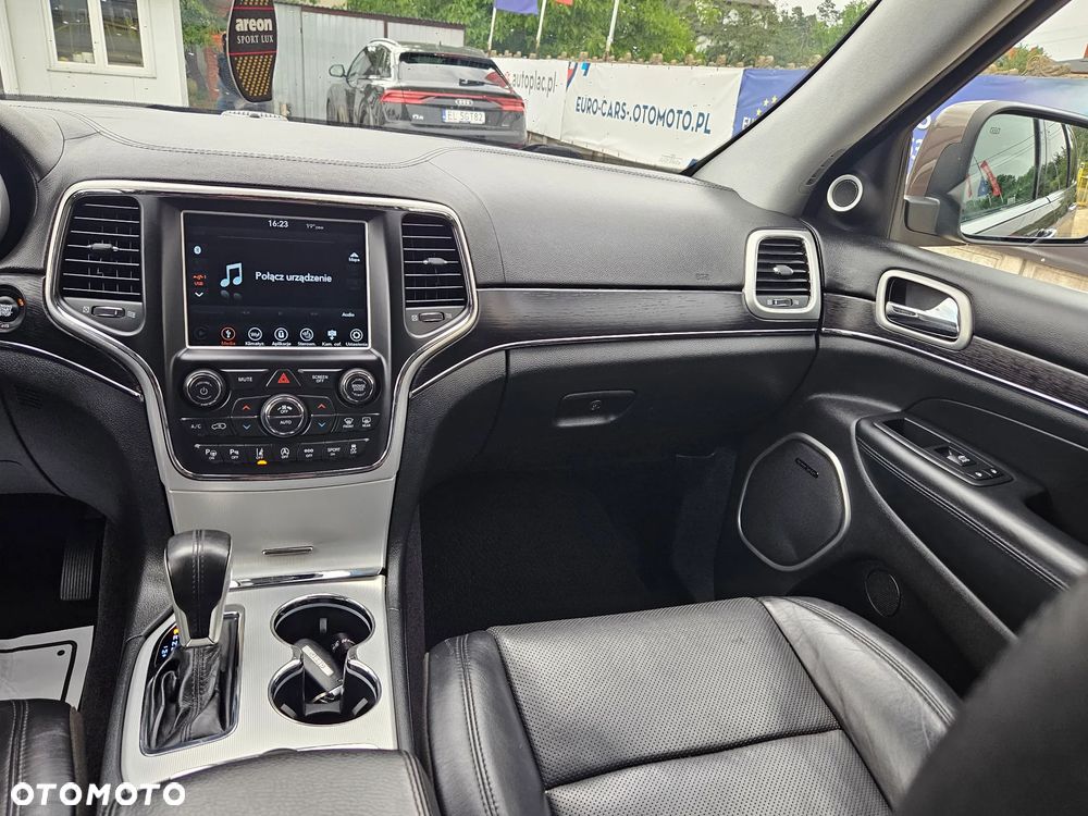 Jeep Grand Cherokee 3.0 CRD Summit - 26