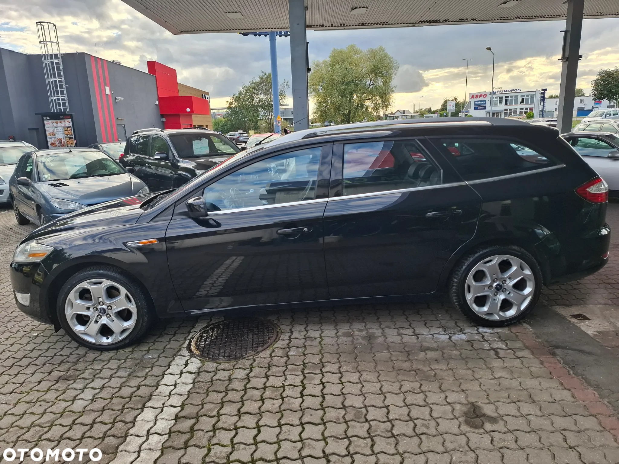 Ford Mondeo 2.0 Platinium X Plus (Titanium) - 16