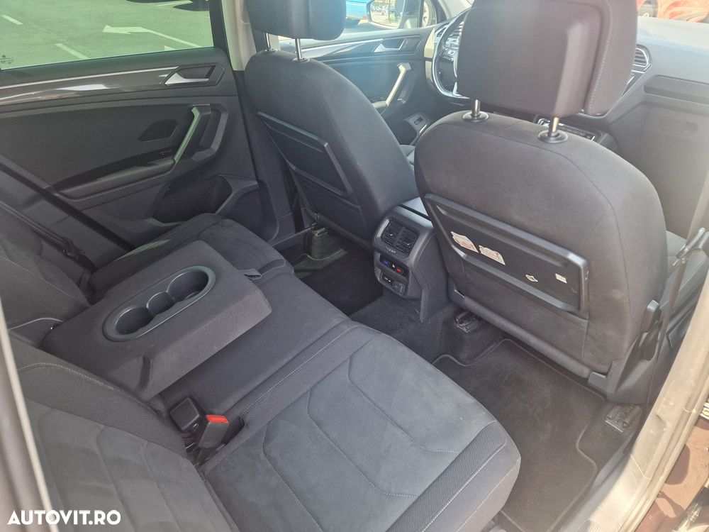Volkswagen Tiguan - 13