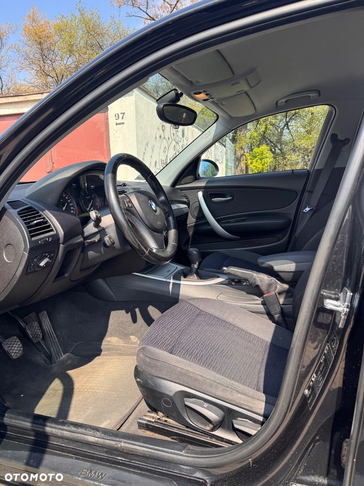 BMW Seria 1 120d - 3