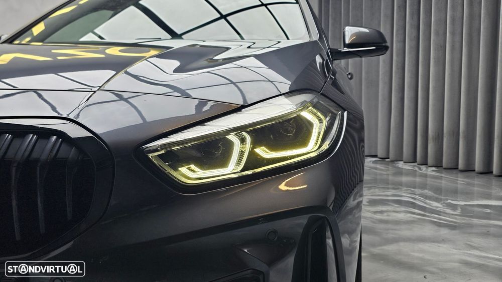BMW 116 d Pack Desportivo M Auto - 33