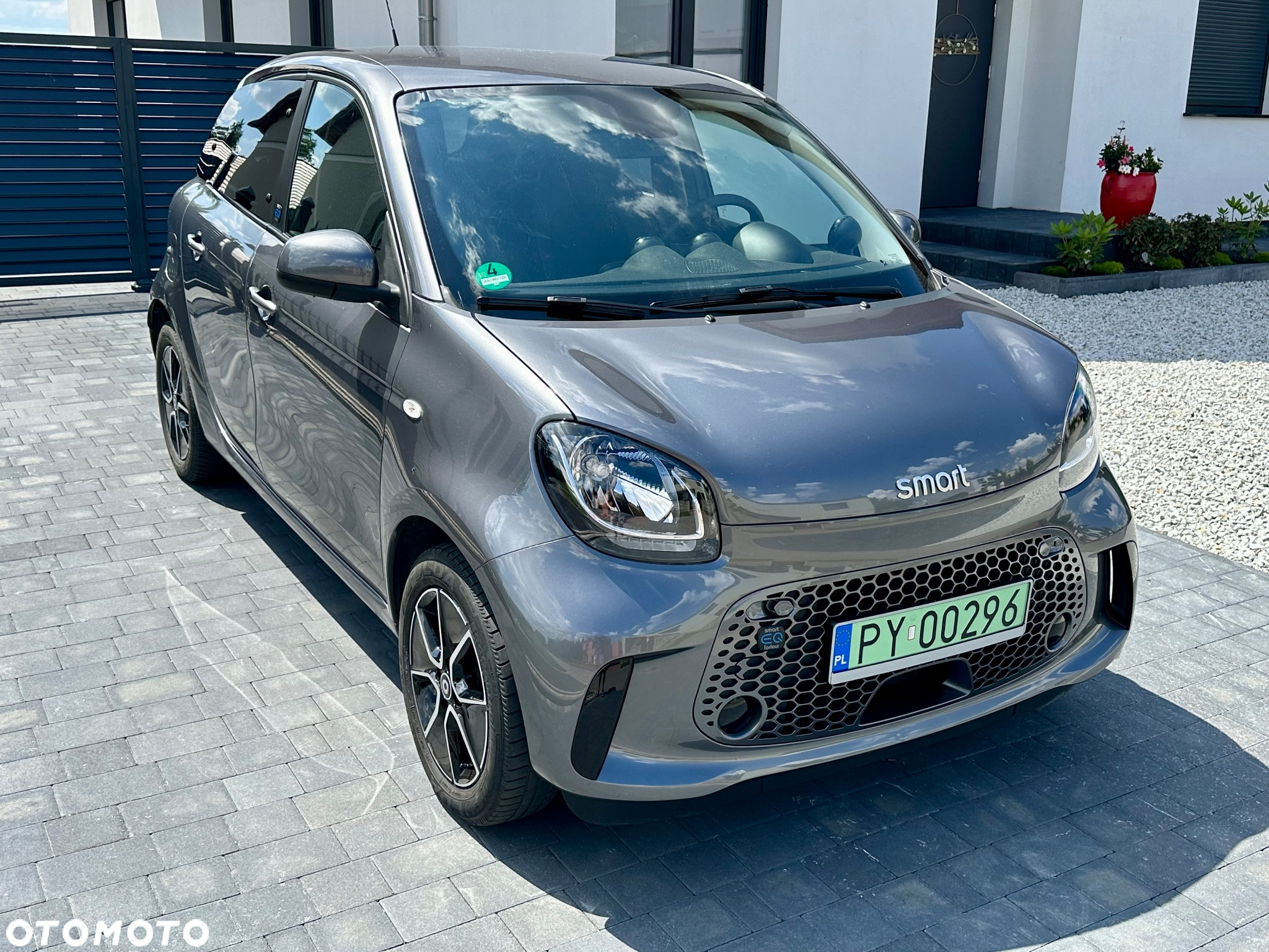 Smart Forfour EQ - 2