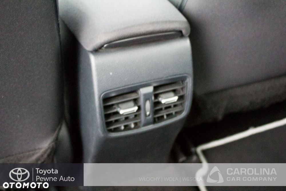 Toyota Corolla 1.8 Hybrid Comfort - 17