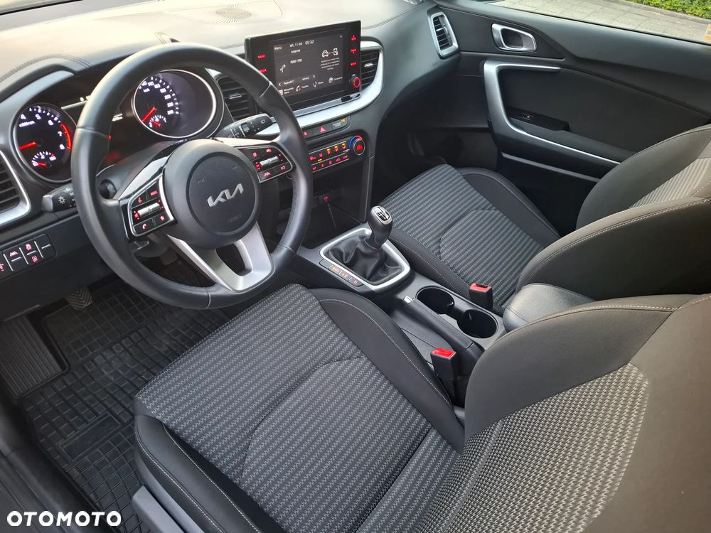 Kia XCeed 1.5 T-GDI M - 18