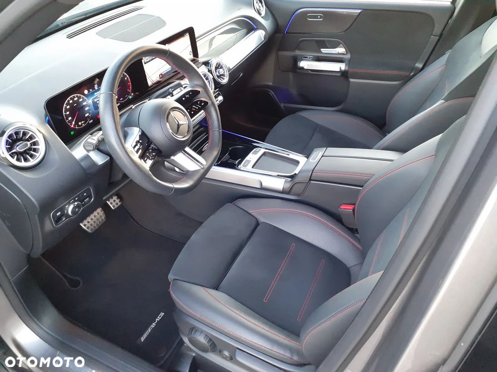 Mercedes-Benz GLB 200 AMG Line 7G-DCT - 16