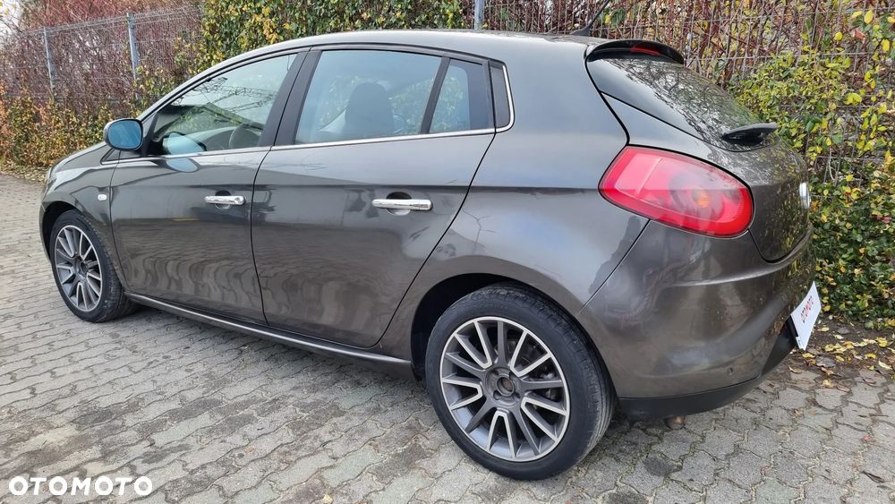Fiat Bravo 1.9 Multijet Active - 4