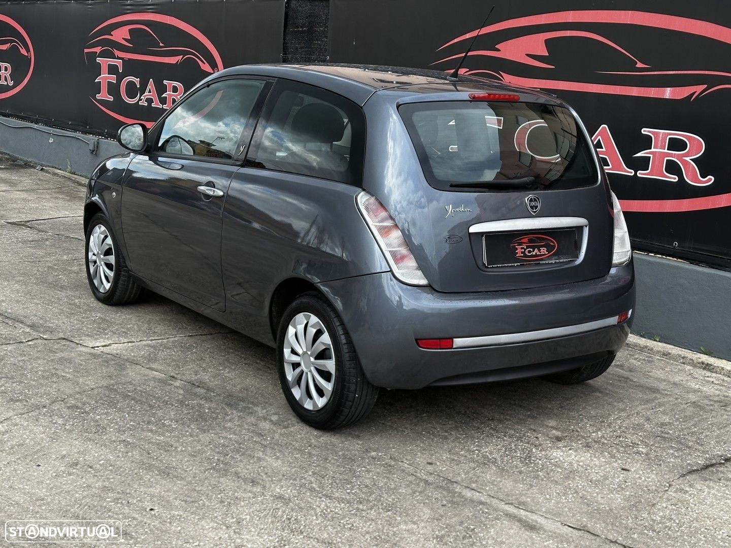 Lancia Ypsilon 1.2 Argento - 19