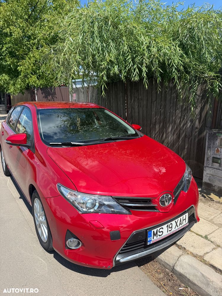 Toyota Auris - 2