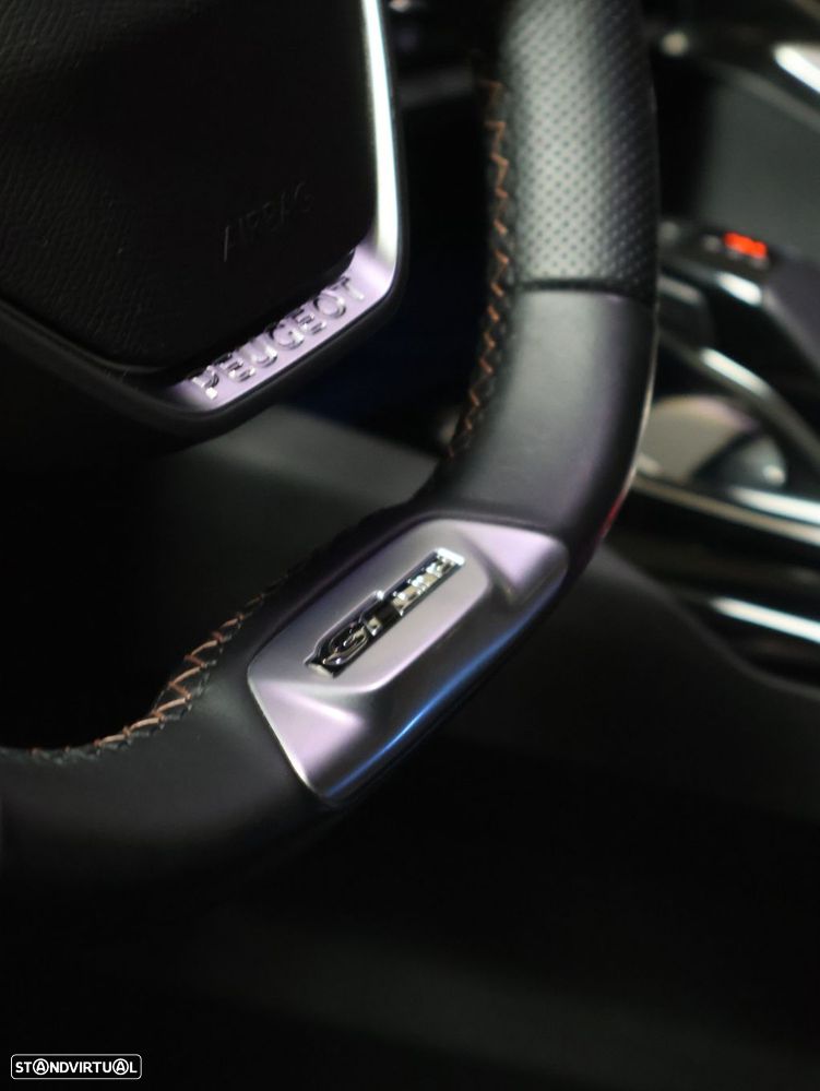 Peugeot 5008 1.2 PureTech GT Line EAT8 - 22