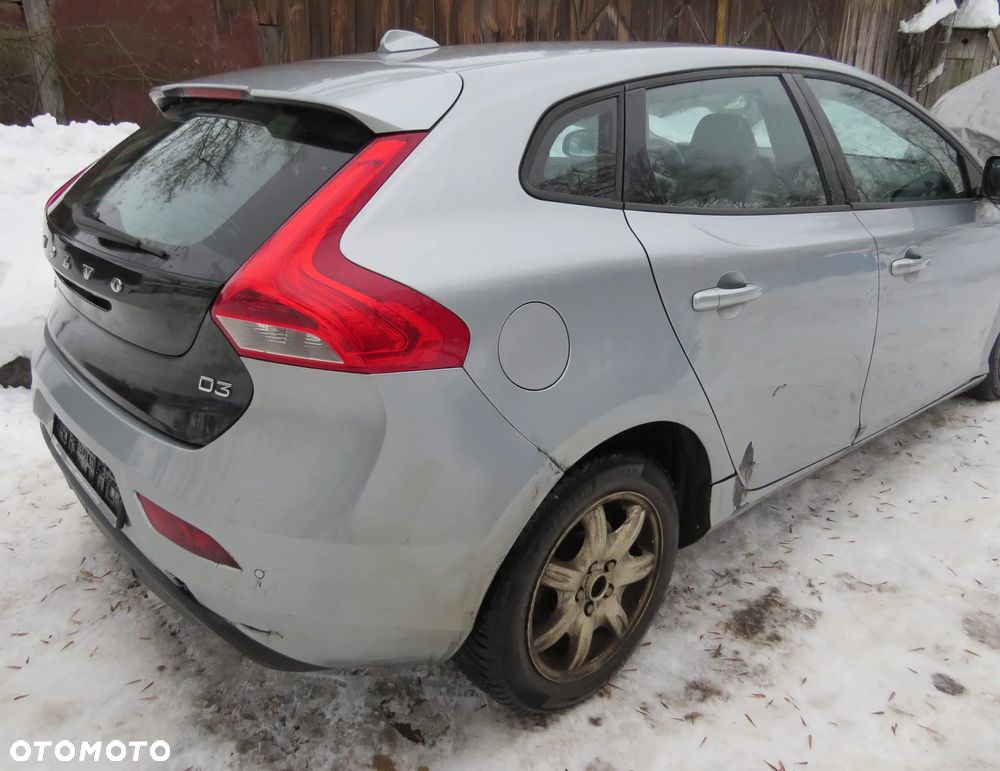 VOLVO V40 II LAKIER 477-46 1.6 D2 D4162T NA CZĘŚCI - 8