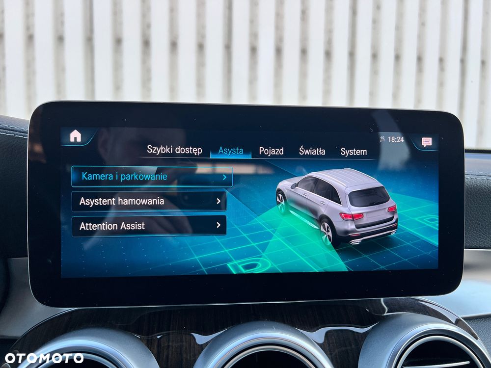 Mercedes-Benz GLC 200 4Matic 9G-TRONIC AMG Line - 30