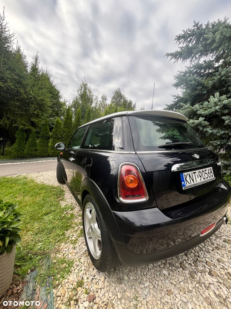 MINI Cooper Standard - 3