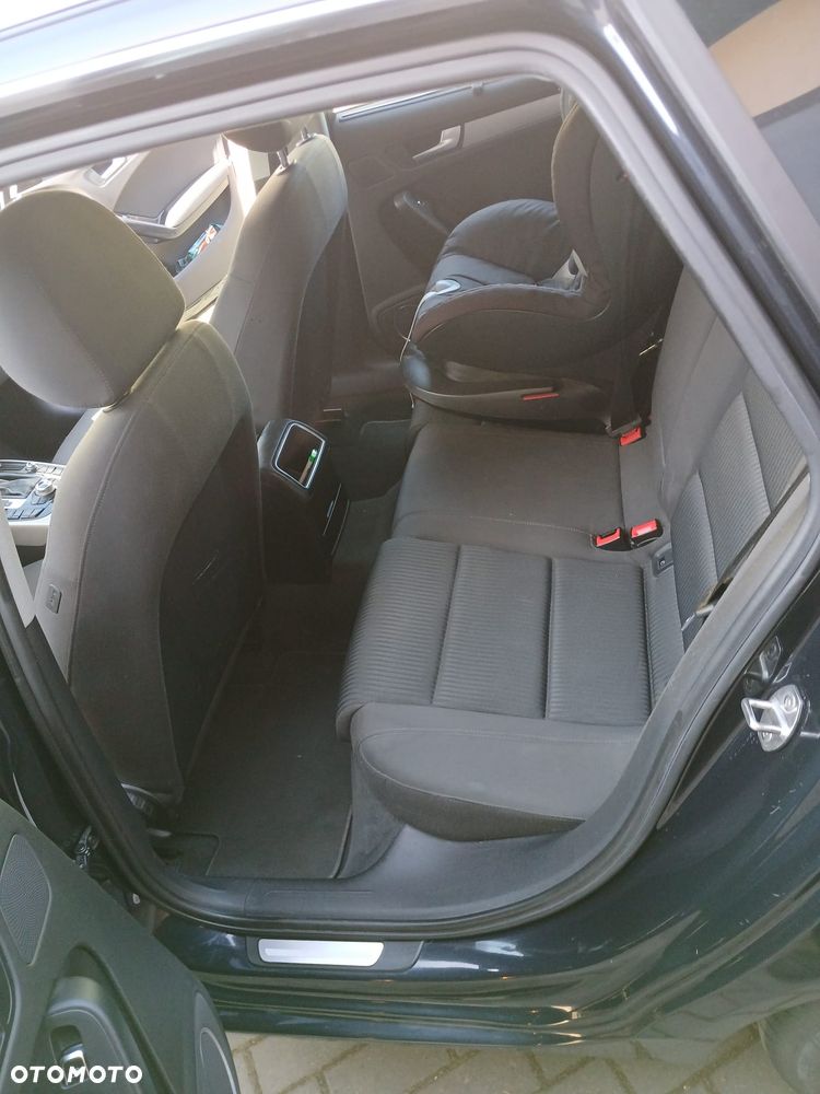 Audi A4 Avant 1.8 TFSI multitronic Attraction - 5