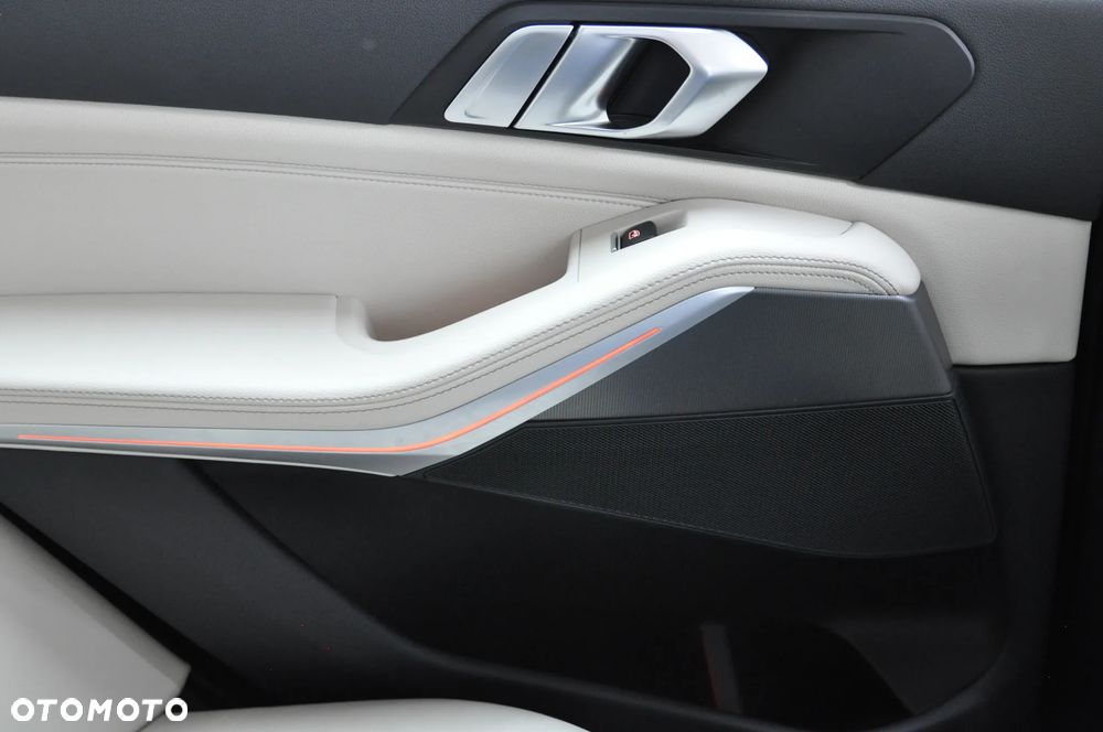 BMW X5 xDrive25d sport - 24
