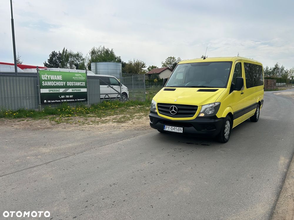 Mercedes-Benz Sprinter - 1