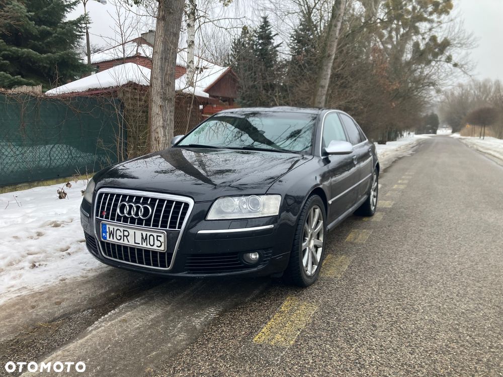 Audi A8 4.2 TDI Quattro - 1