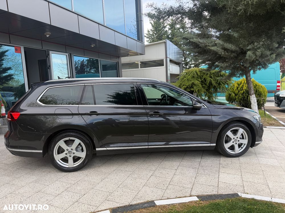 Volkswagen Passat 2.0 TDI SCR DSG Comfortline - 25