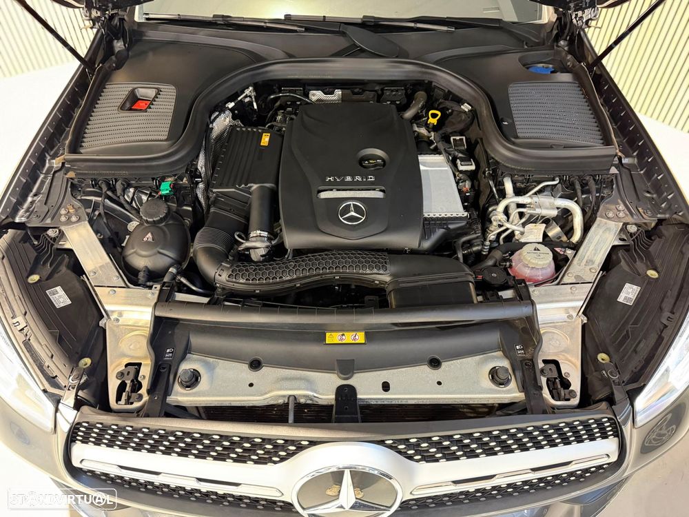 Mercedes-Benz GLC 300 e 4Matic - 32