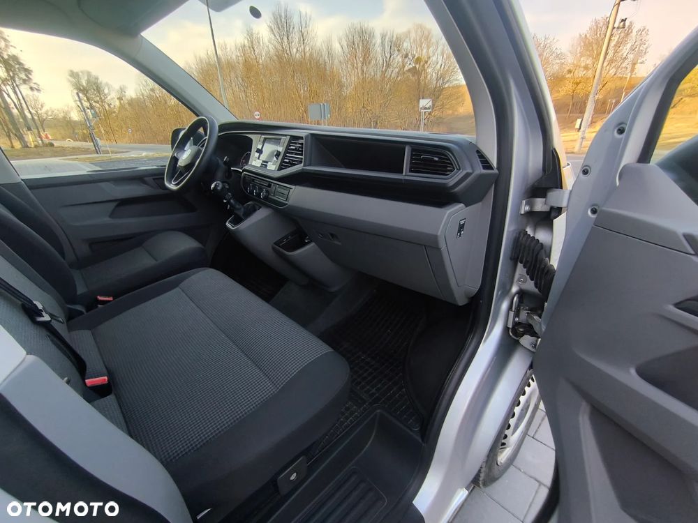 Volkswagen Transporter - 17
