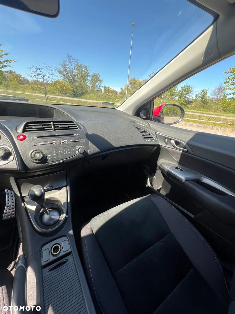 Honda Civic 1.4 Base / S - 12