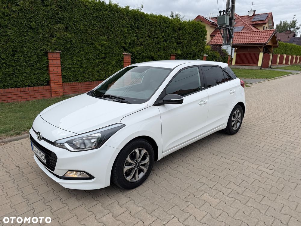 Hyundai i20 1.25 Wersja Jubileuszowa - 9