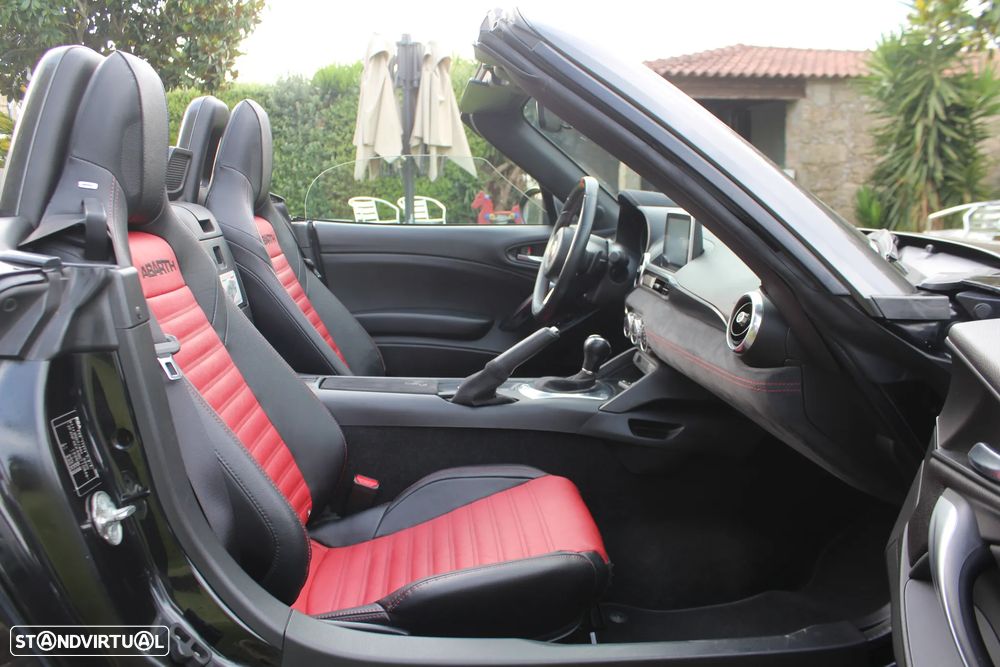 Abarth 124 Spider 1.4 T Multiair AT6 - 27