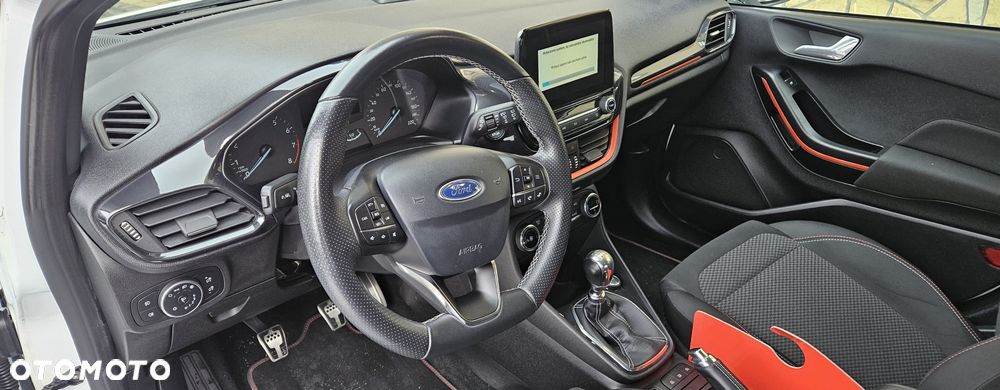 Ford Fiesta 1.0 EcoBoost S&S ST-LINE - 19