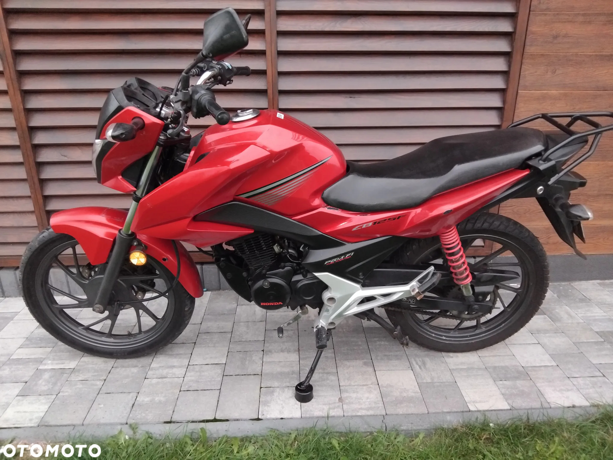 Honda CBF - 3