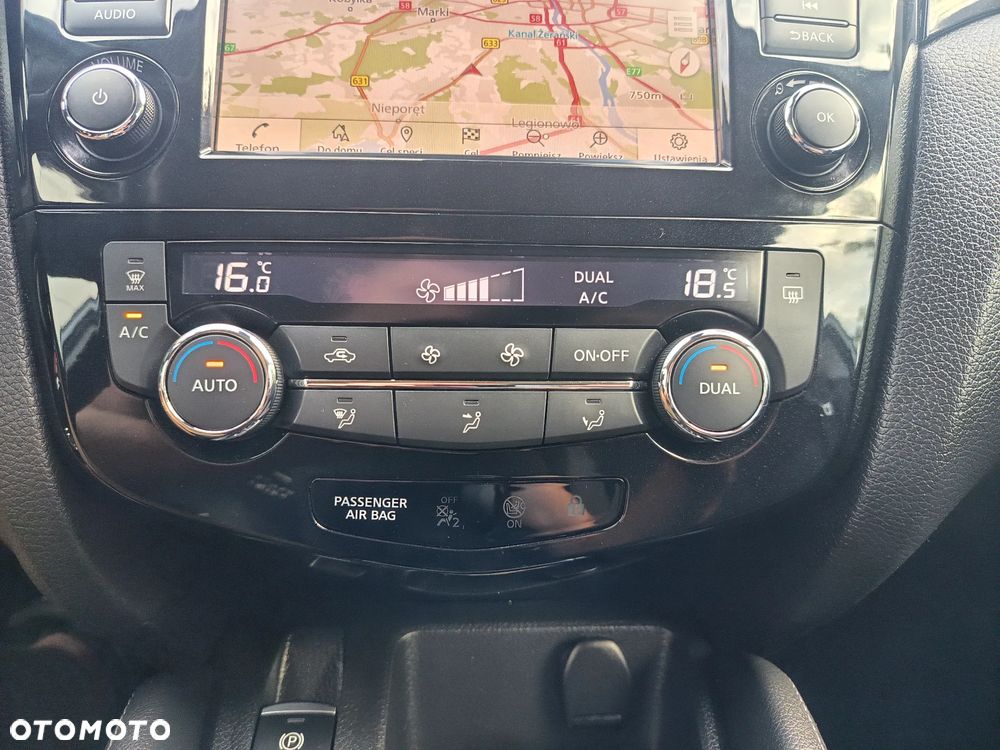 Nissan Qashqai 1.3 DIG-T DCT ACENTA - 22