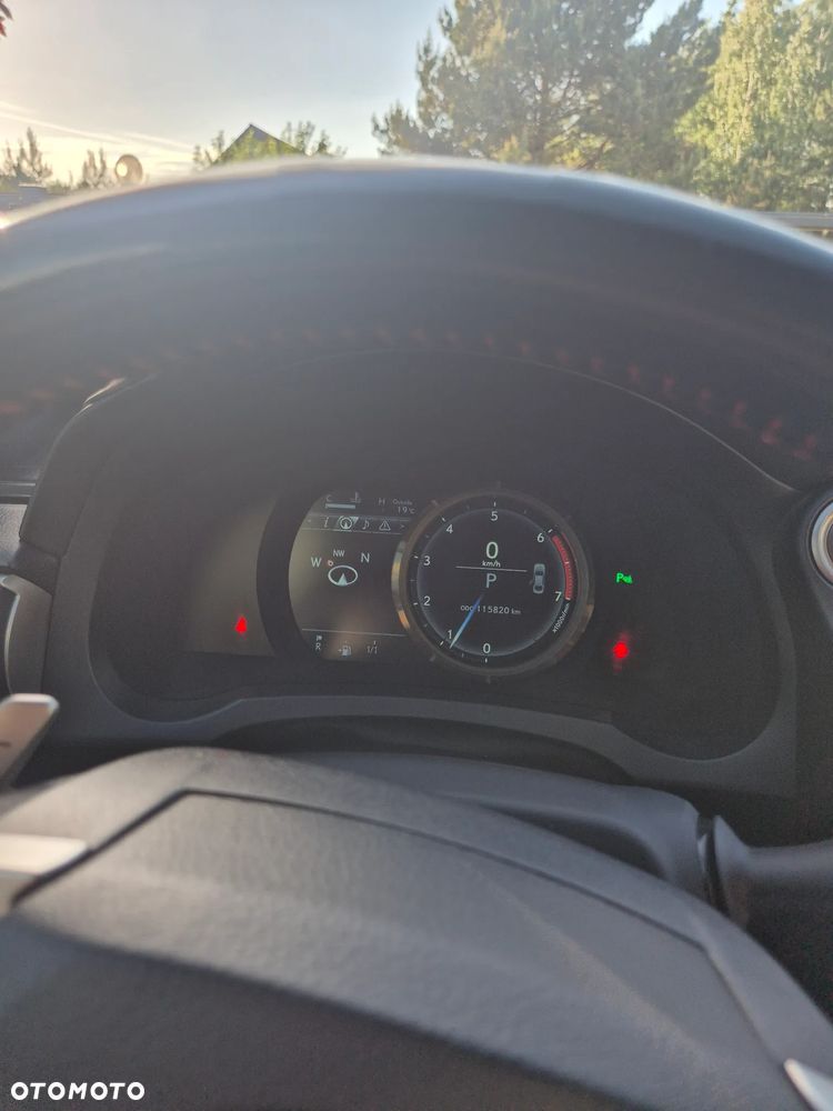 Lexus IS 200t F Sport - 14