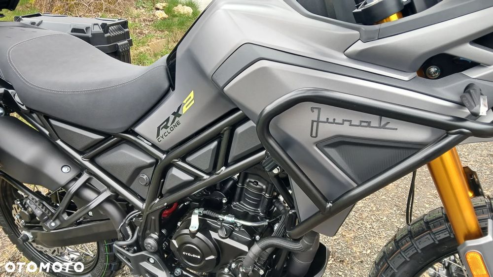 Junak RX One - 8