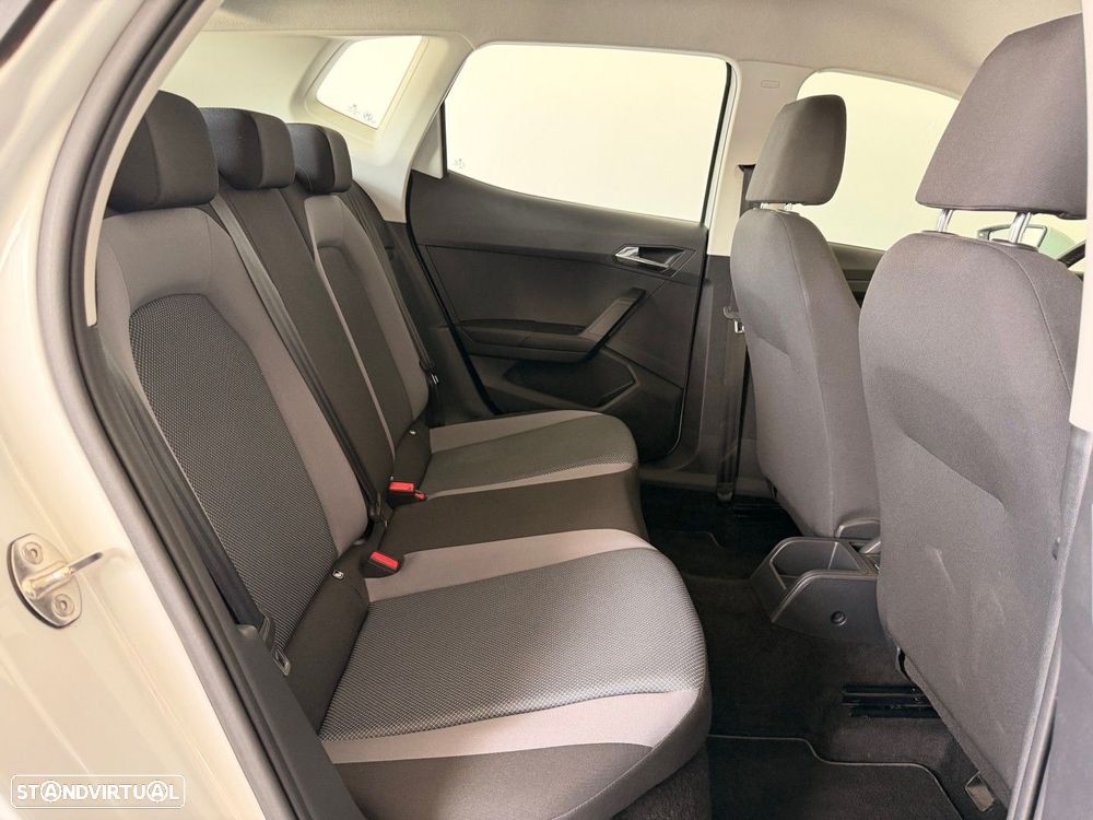 SEAT Arona 1.0 TSI Style - 38